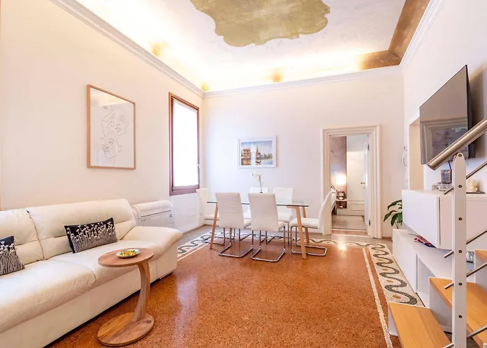 Ca' Pestrin House - San Marco Square Venice
