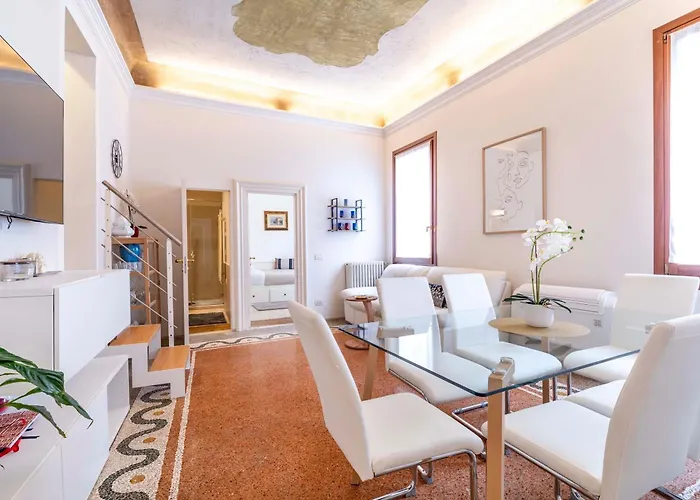 Ca' Pestrin House - San Marco Square Venecia