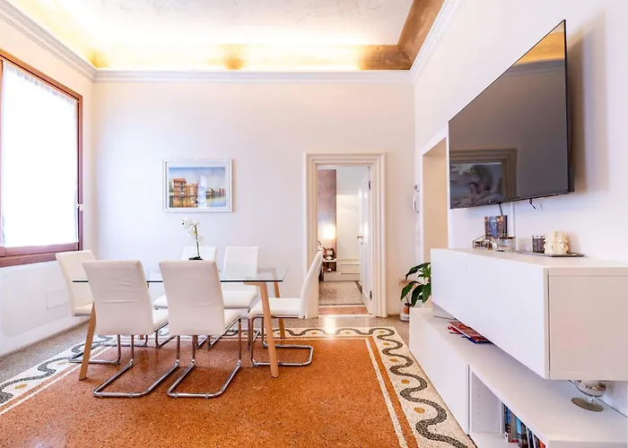 Ca' Pestrin House - San Marco Square Apartamento Venecia