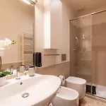Ca' Pestrin House - San Marco Square Apartment