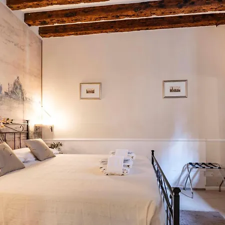 Ca' Pestrin House - San Marco Square * Venice