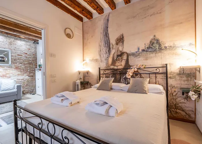 Ca' Pestrin House - San Marco Square *