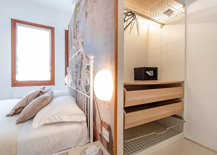 Ca' Pestrin House - San Marco Square * Veneza