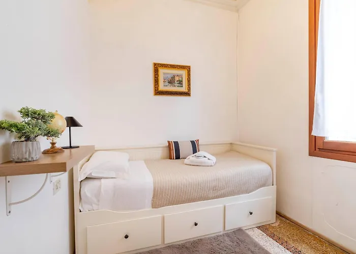 Daire Ca' Pestrin House - San Marco Square *